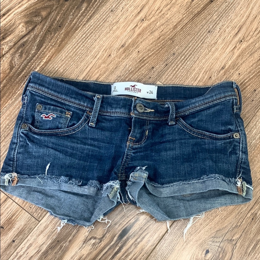 Hollister low rise shorts